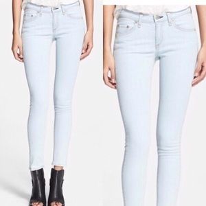 Rag & Bone Jeans Skinny in Light Wash Size 31